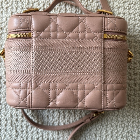 Dior authentic bag - Picture 4 of 16